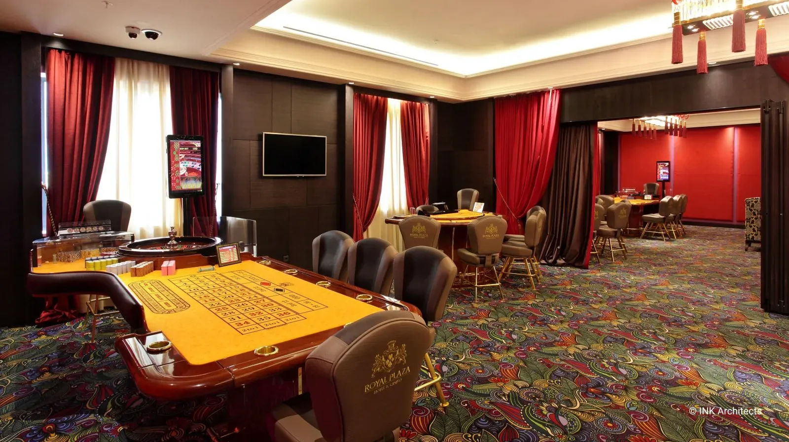Казино Royal Plaza