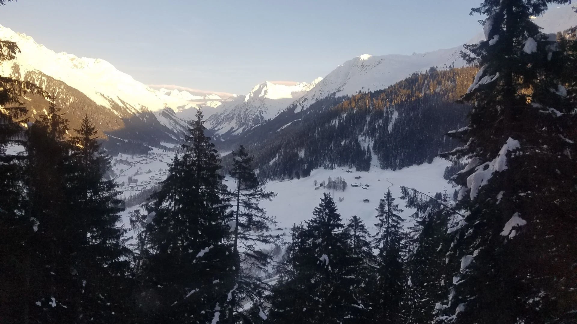 По железной дороге из Давоса в Клостерс, в четверг. Фото: Элисон Снайдер