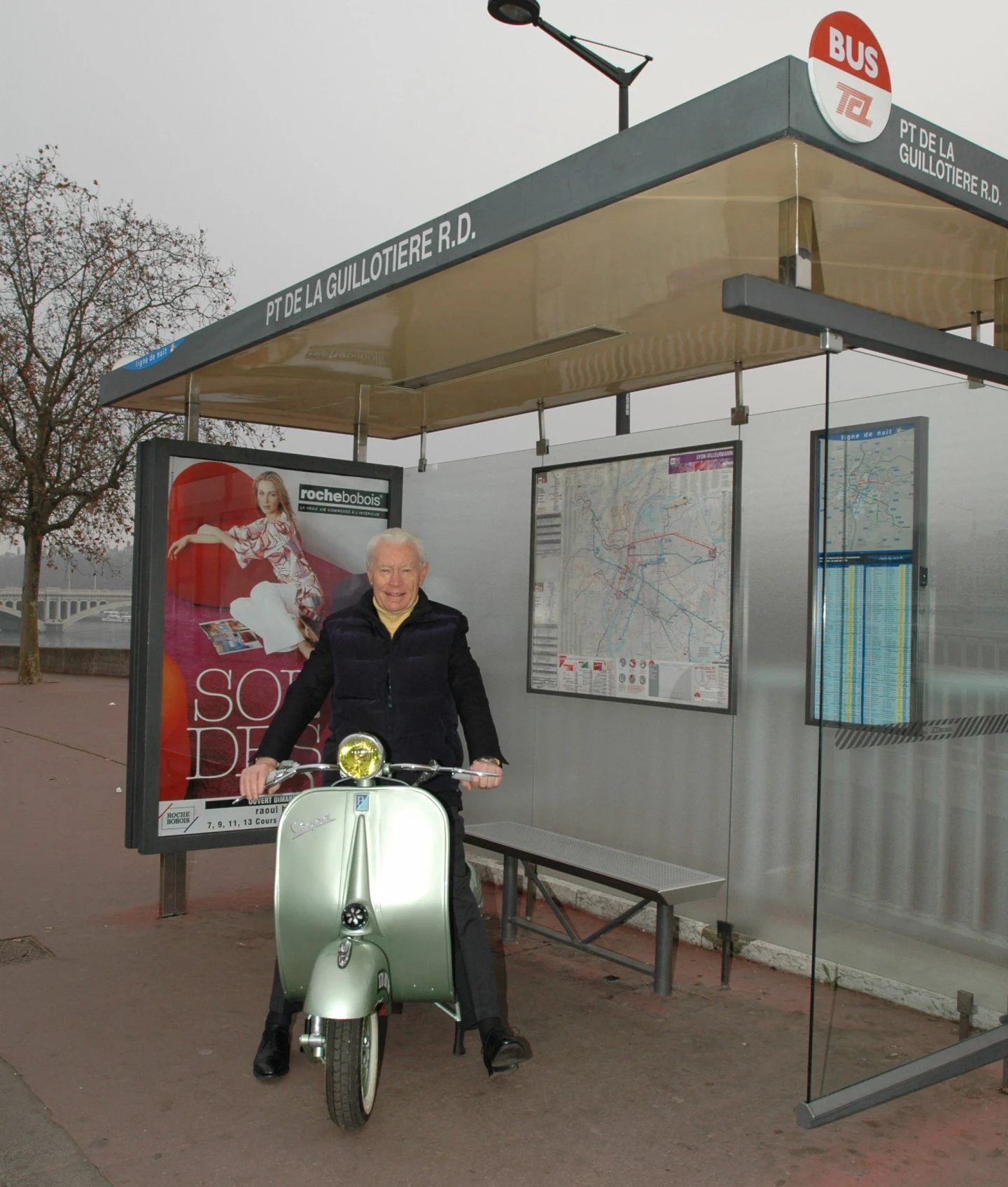 Жан-Клод Деко, в Лионе (Франция), где все началось.