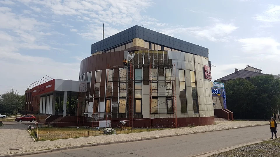 Поколения фасадов