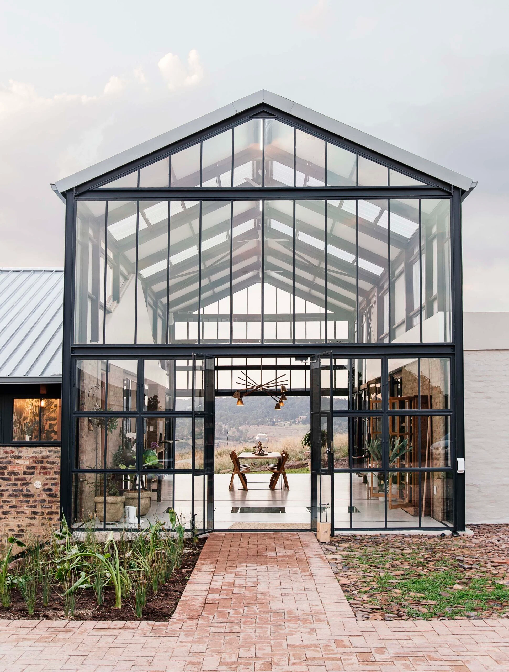 ФотографMarsel Roothman.