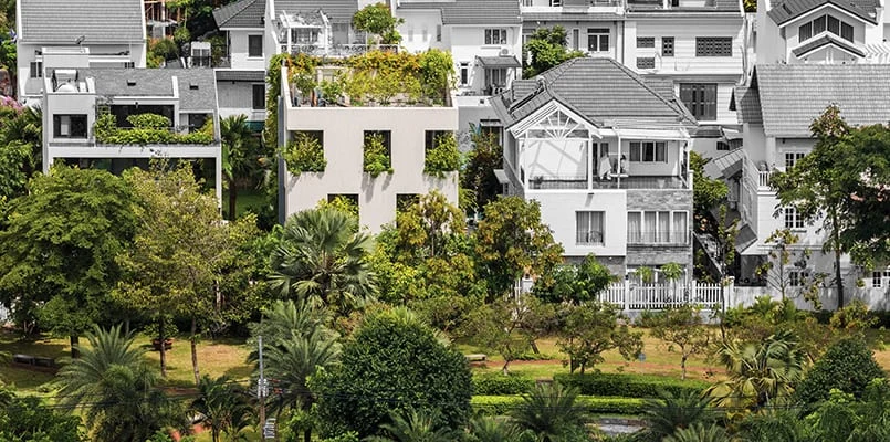 Дом становится живым продолжением парка