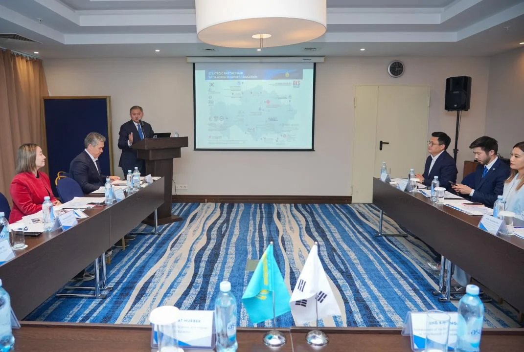 Презентация стратегических направлений развития нового научно-образовательного кластера. Презентация стратегических направлений развития нового научно-образовательного кластера.