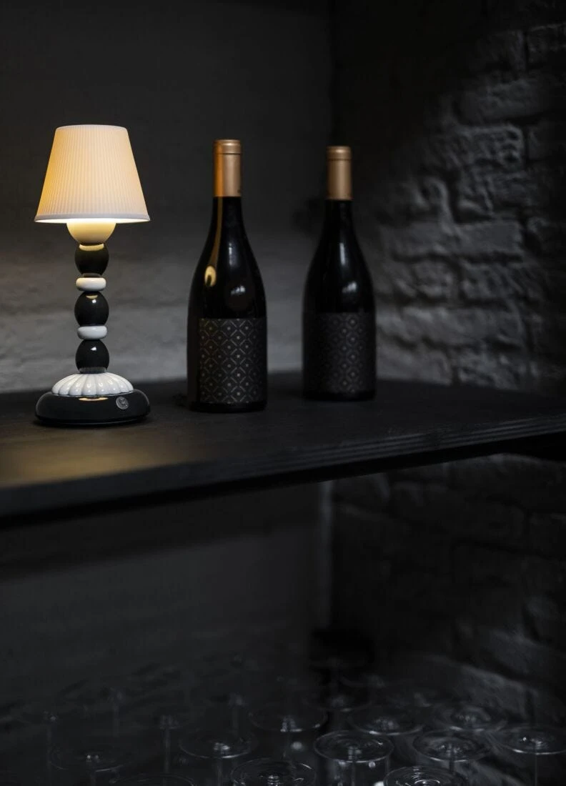Palm Firefly Table Lamp. Black and White