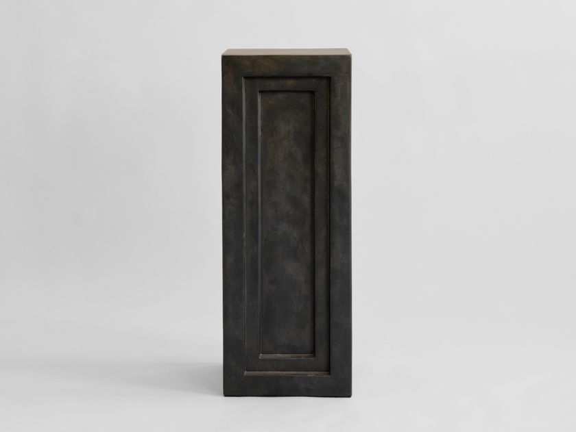 101 Copenhagen
PODIUM MAXI
Fiber-reinforced concrete pedestal