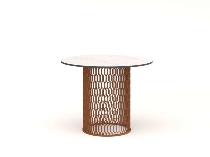 10Deka
VENTURA COFFEE TABLE
Round powder coated aluminium garden central coffee table