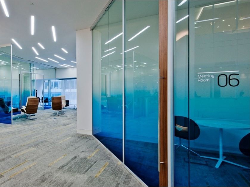 3M
SCOTCHCAL™ 8150 CLEAR VIEW
Window film