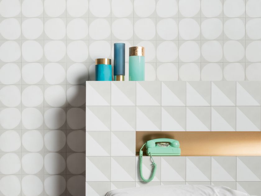 41zero42
FUTURA
Porcelain stoneware wall/floor tiles