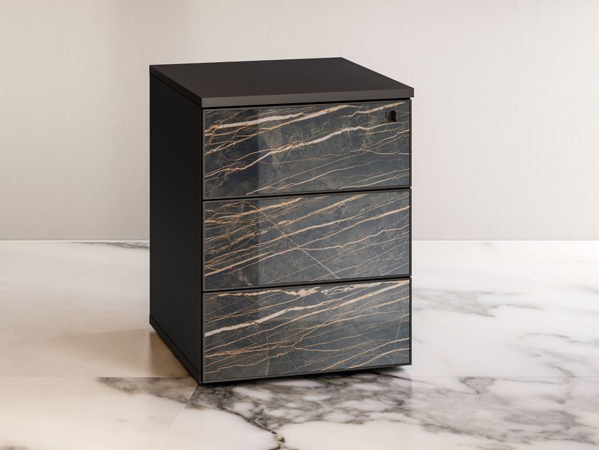 About Office
BOLD58
Wooden office drawer unit with Laminam® drawers frontals