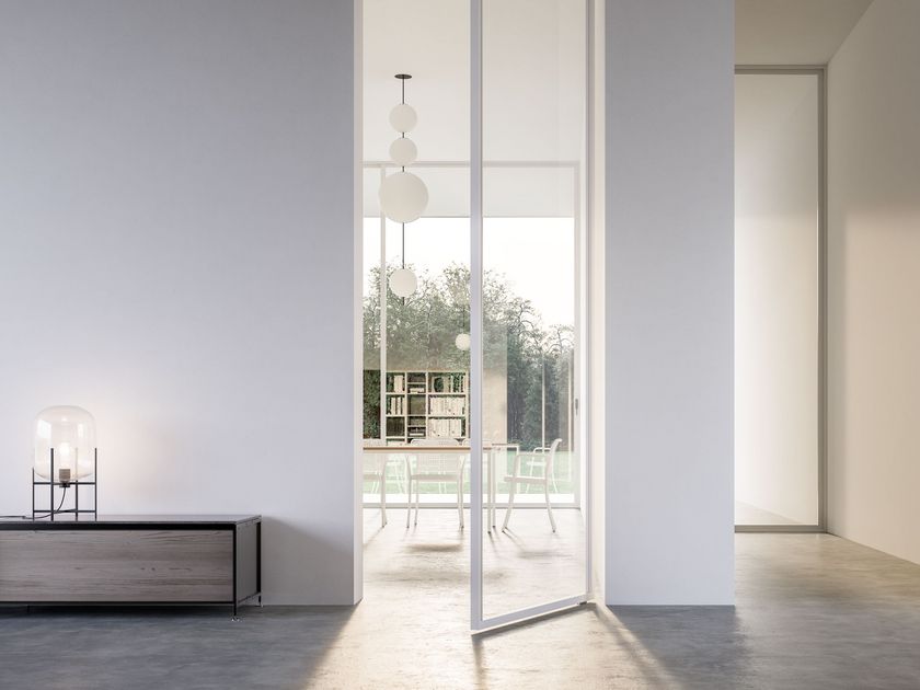 ADL
QUADRA
Pivot glass door