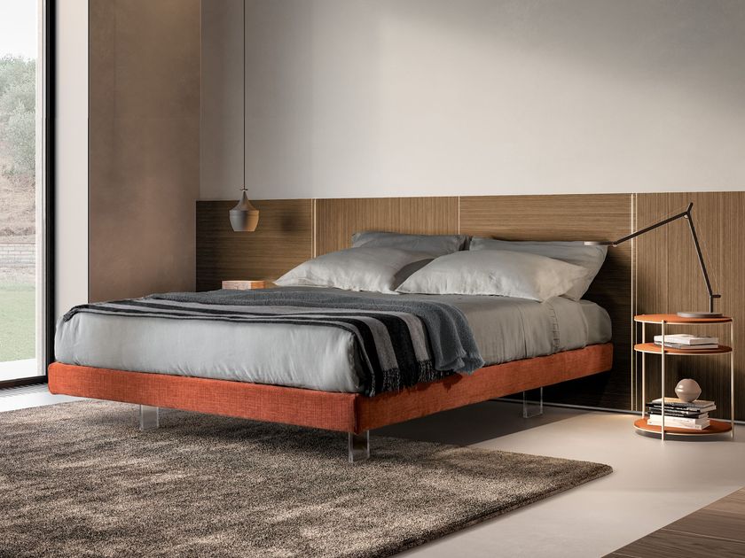 Adok
CARRÈ
Double bed with integrated lighting