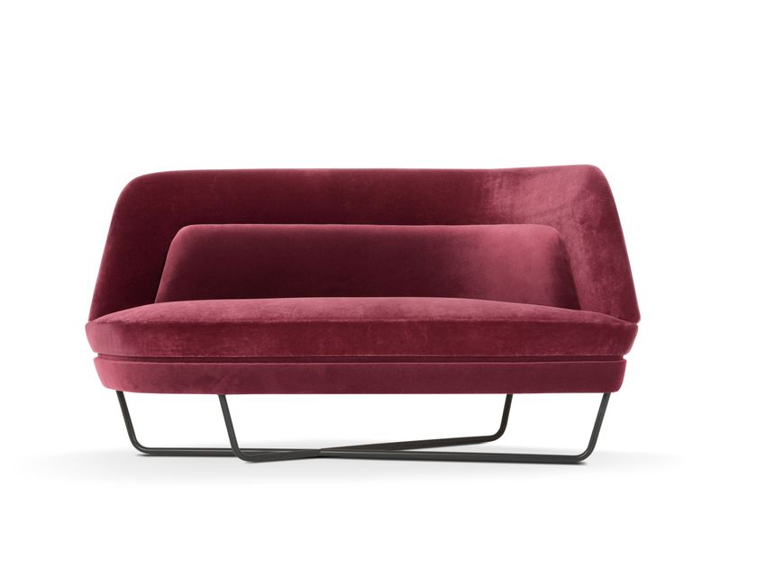 Adrenalina
BIXIB
2 seater velvet sofa