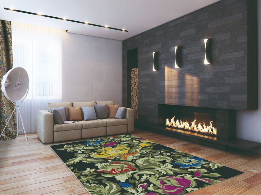 AGENA
LA GHIRLANDATA
Custom handmade rug with floral pattern