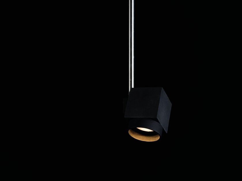 DADO 33 BINARIO 48V - Светодиодный трековый светильник