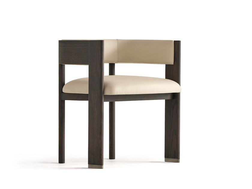Alexandra
JUDE
Leather chair with padded seat