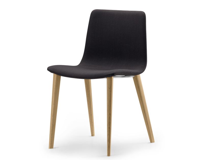 Alias
SLIM CHAIR WOOD SOFT L / 89M
Fabric chair