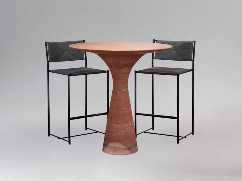 Alinea Design Objects
ANGELO M
Round natural stone high table