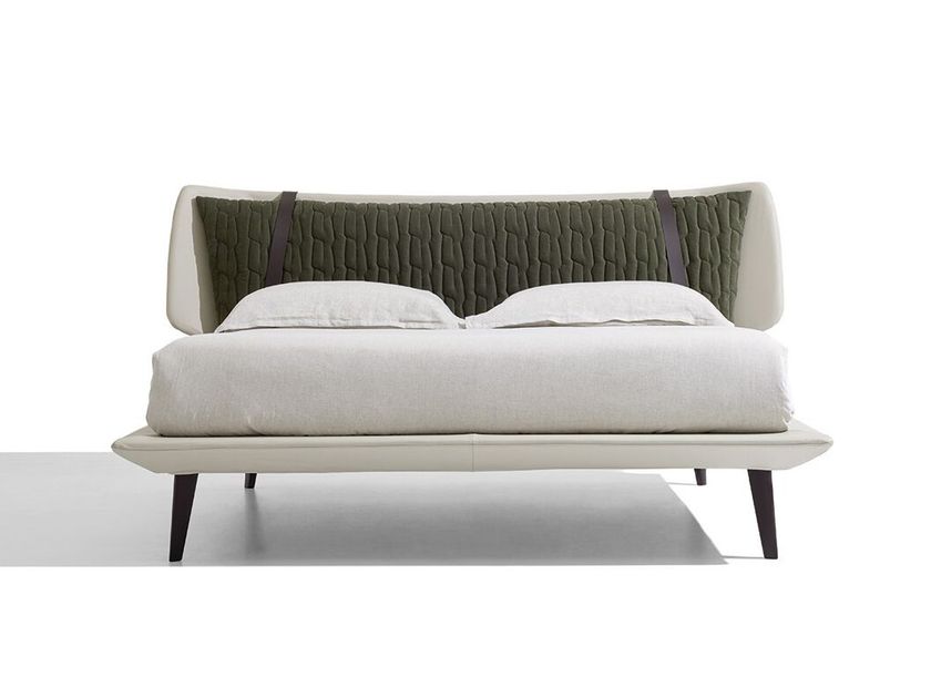Alto
BASILICO
Double bed with upholstered headboard