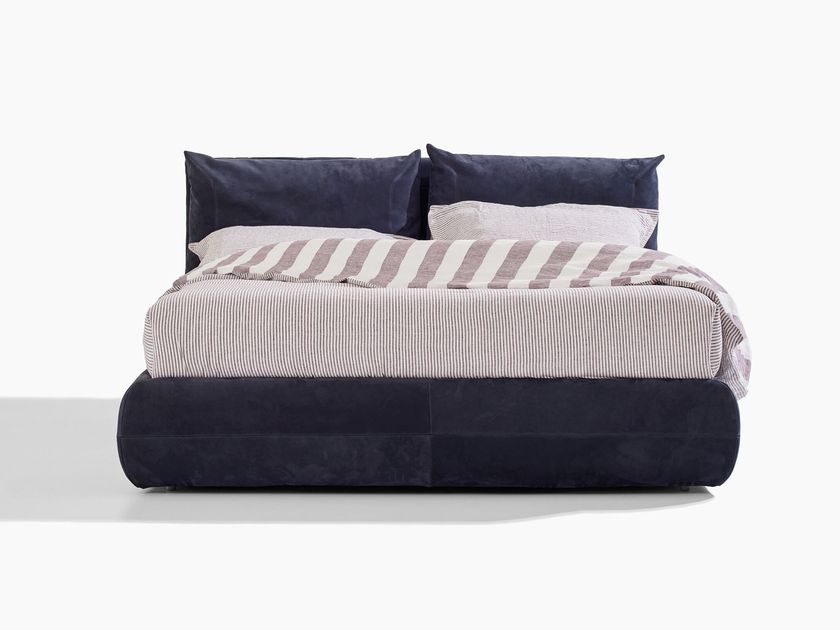 Alto
MEZZANOTTE
Upholstered double bed