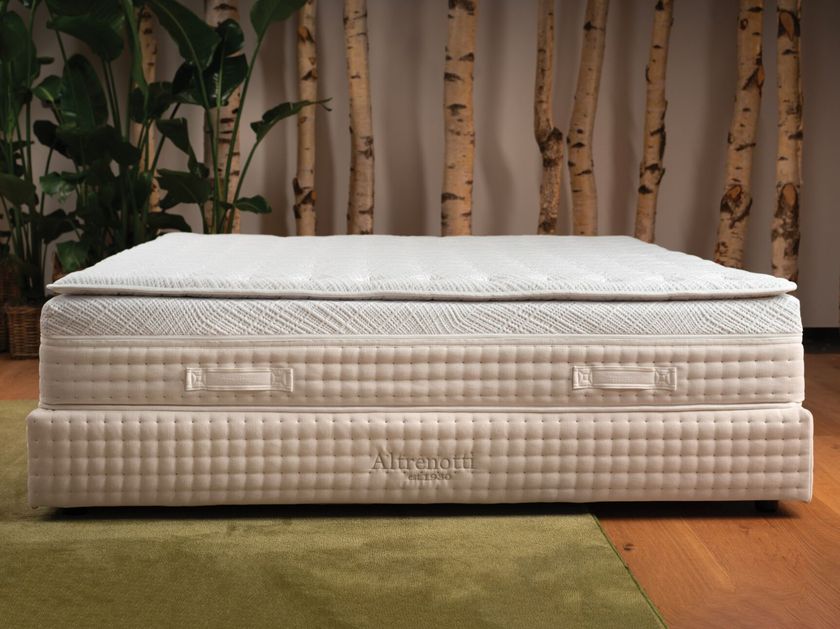 Altrenotti
BI-ACTION
Packed springs mattress with removable cover