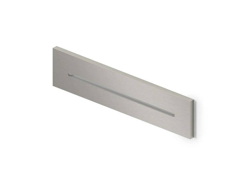 Amphora
REEL - RE052
Wall-mounted stainless steel waterfall shower