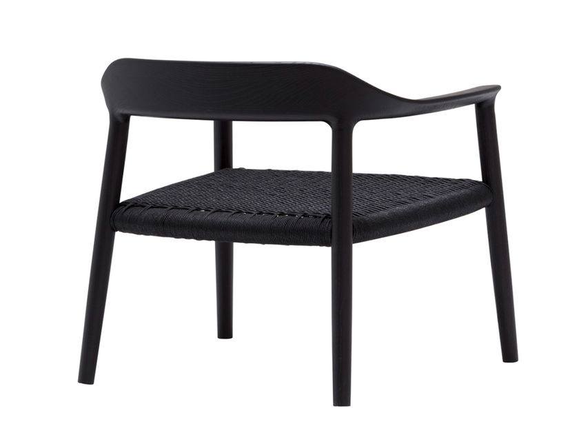Andreu World
LICEO BU1548
Solid wood armchair with armrests