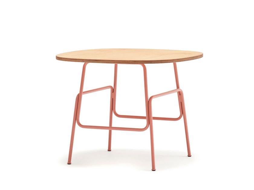Annud
KAPOOR
Square coffee table