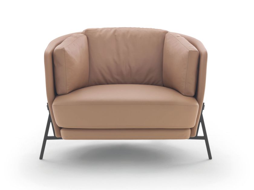 arflex
CRADLE
Leather armchair with armrests