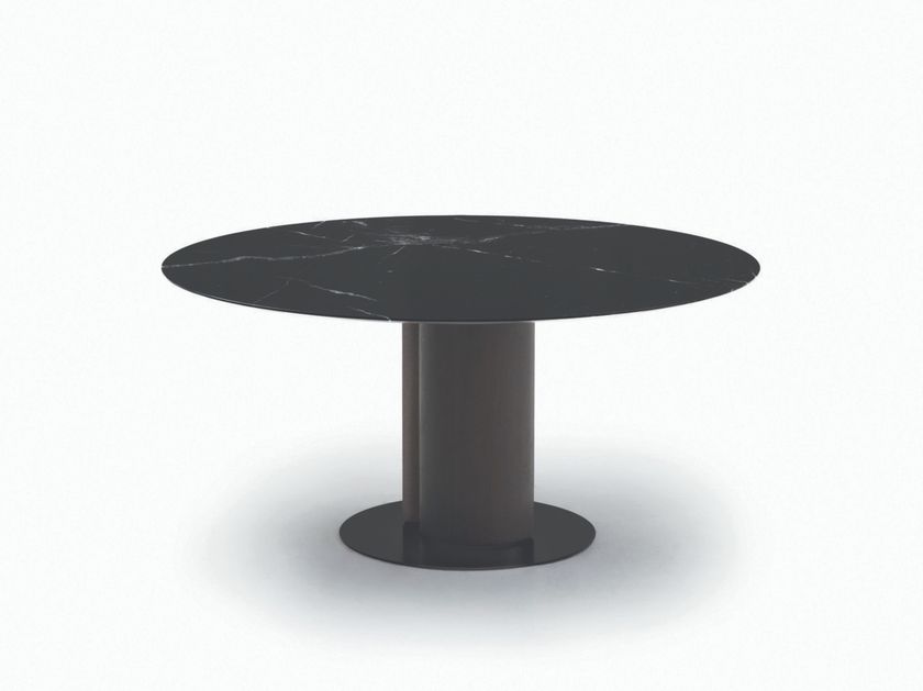 arflex
PAIR
Round table with central base