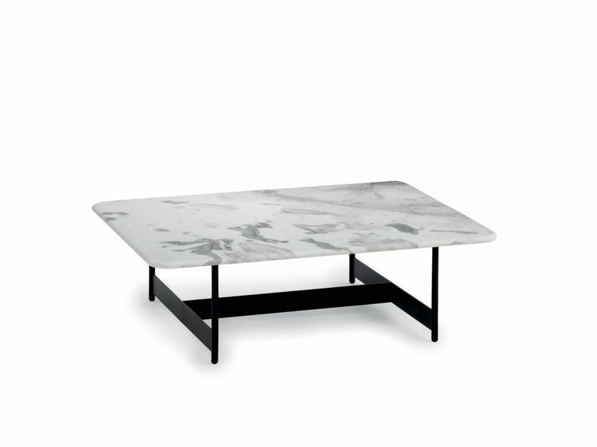 arflex
TOKIO
Rectangular marble coffee table