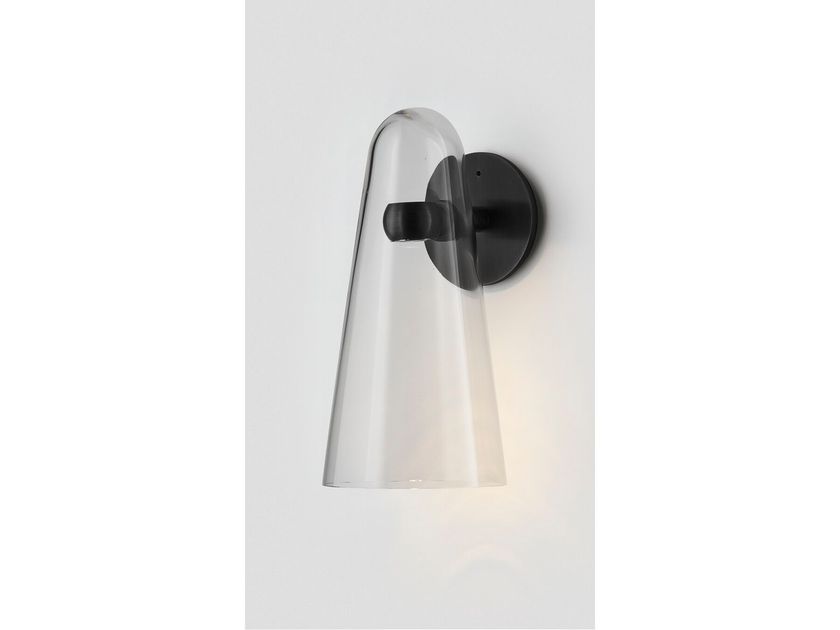 Articolo Studios
DOMI
LED blown glass wall lamp