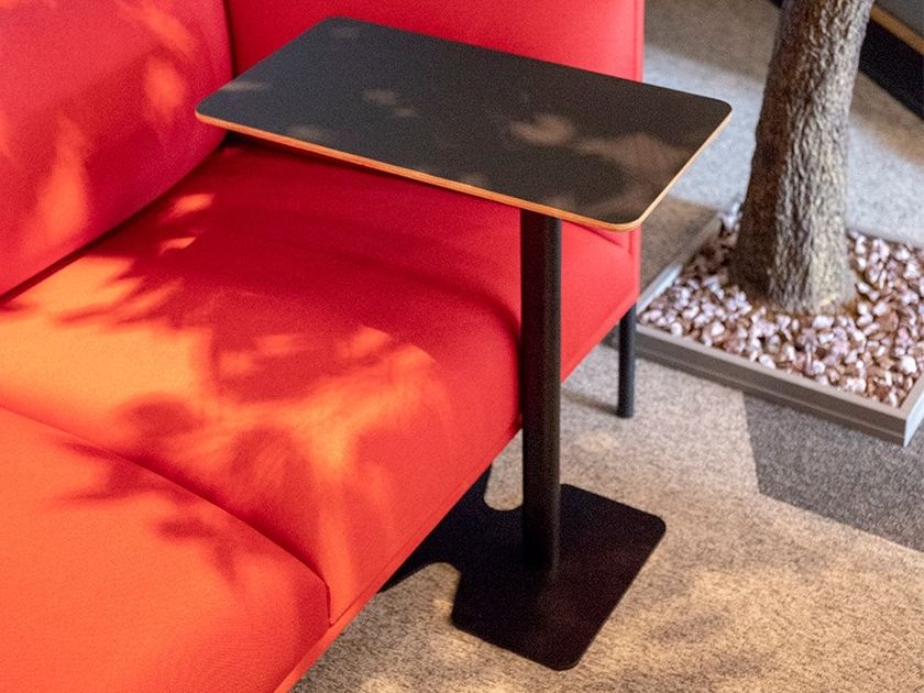 Askia
ADJACENT
Rectangular plywood side table