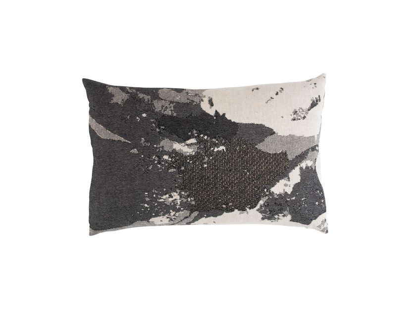 AYTM
FLOREO
Rectangular wool and cotton cushion