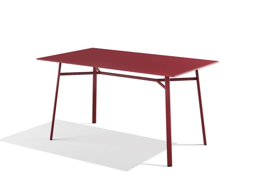 BABEL D
KANO
Rectangular powder coated steel table