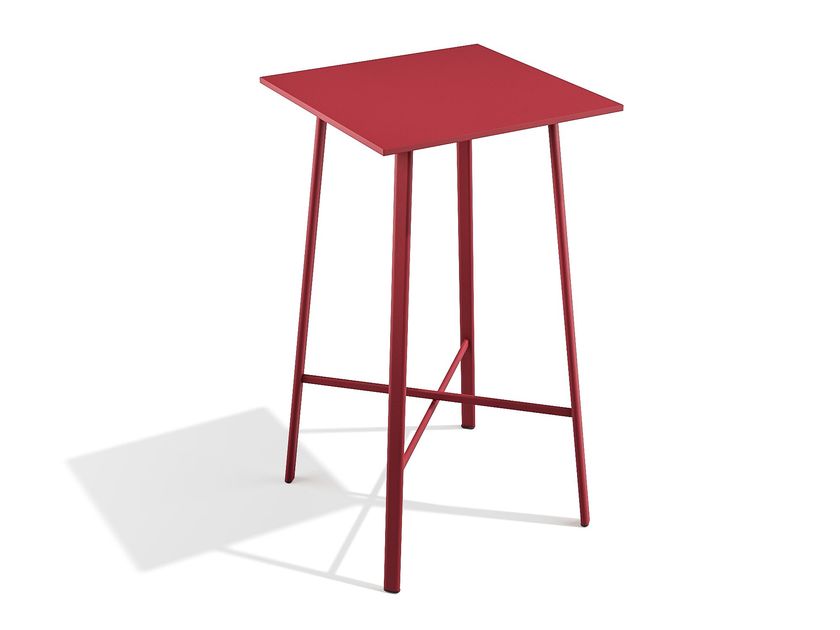 BABEL D
KANO
Square steel high table