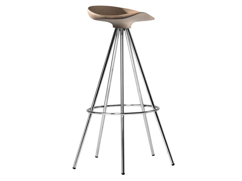 BD Barcelona
JAMAICA
High trestle-based aluminium and wood stool