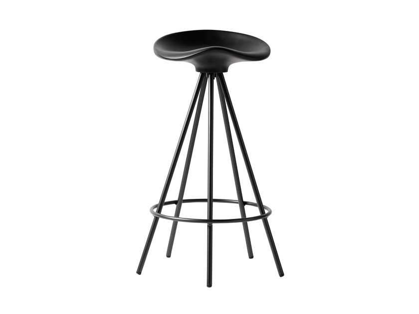 BD Barcelona
JAMAICA
Trestle-based aluminium and wood barstool with footrest