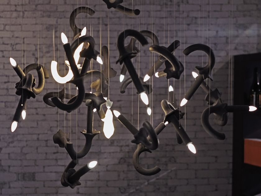 Beau & Bien
WERSAILLES CARBONE
LED handmade dimmable pendant lamp