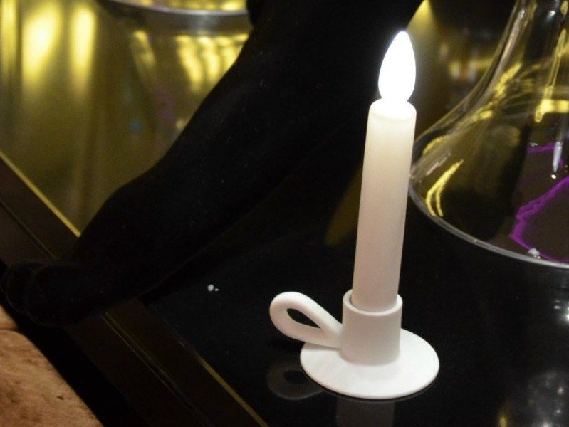Beau & Bien
WERSAILLES LE BOUGEOIR
LED porcelain table lamp