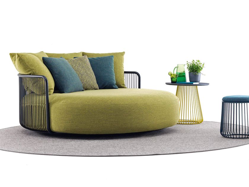 BertO
JOHN B
Upholstered round fabric garden sofa