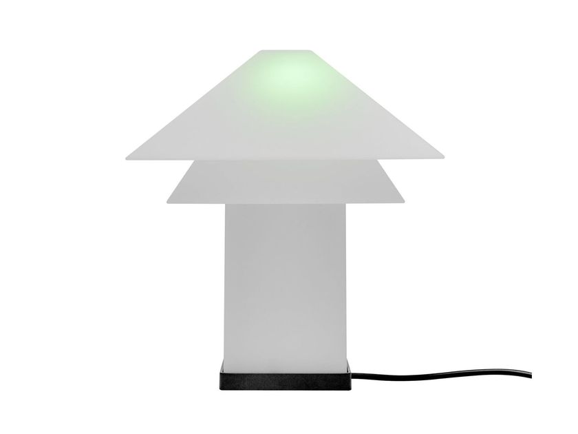 blomus
SANAKA
Rechargeable dimmable LED table lamp