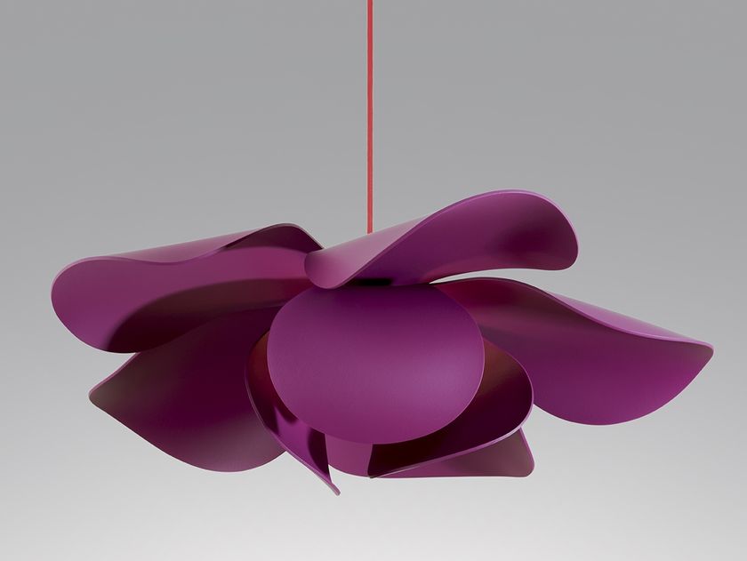 Bloomboom
BLOOM
Handmade PVC pendant lamp