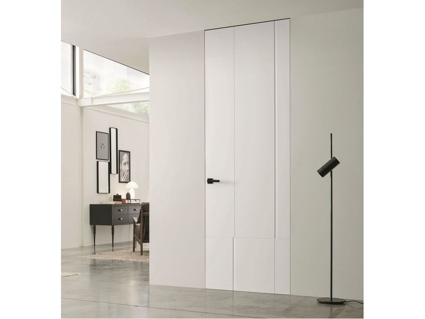 BLUINTERNI
B-LINE
Flush-fitting wooden door