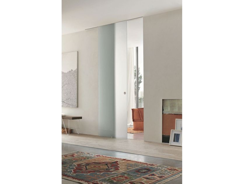 BLUINTERNI
VITRUM-MOVE SKY
Glass door