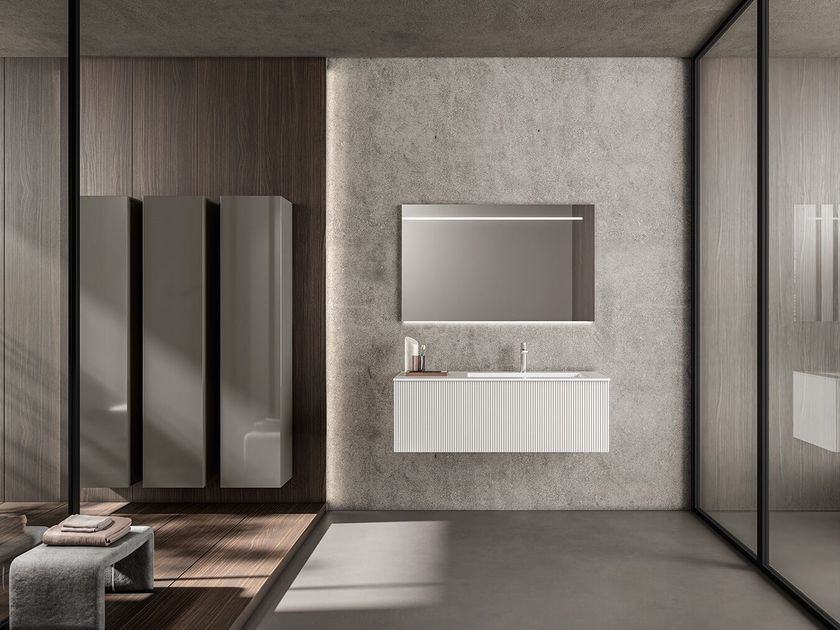 BMT
DFLY 04
Wall-mounted vanity unit with cabinets