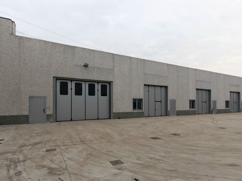 Breda
ADONE
Industrial folding door