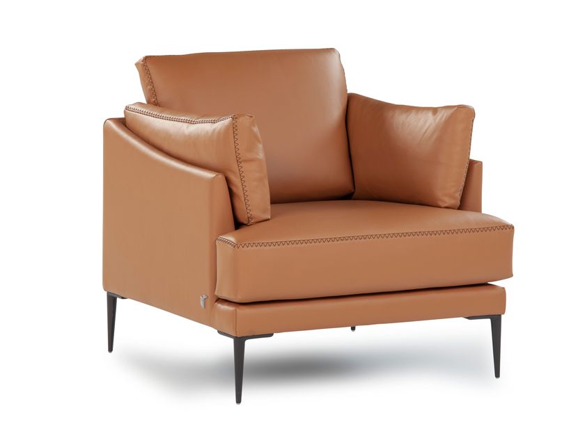 Calia Italia
FLEUR
Leather armchair with armrests