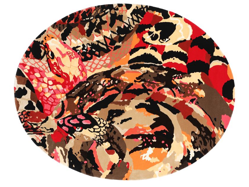 Carpet Edition
SERPENTI
Oval wool rug