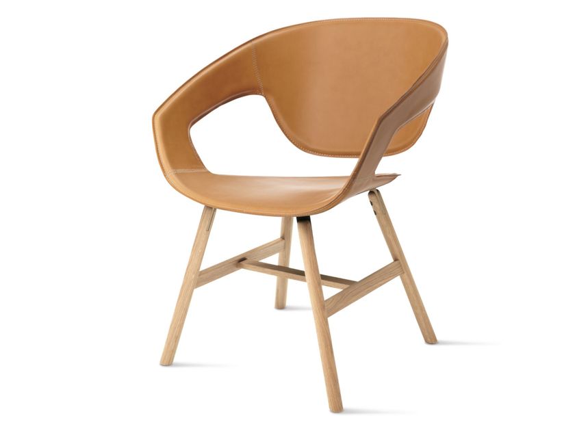 Casamania & Horm
VAD WOOD CUOIETTO
Tanned leather chair with armrests