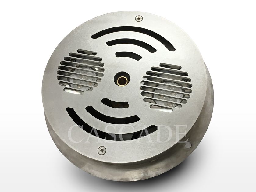 CASCADE
BOX 283
Stainless steel Floor fountain